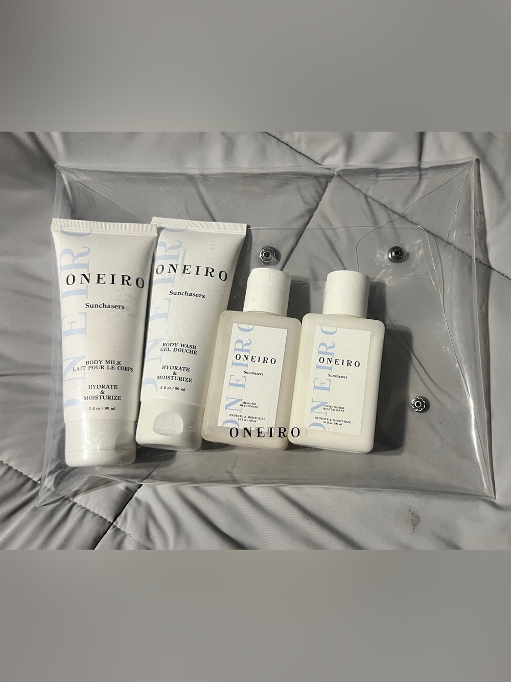 ONEIRO Sunchasers Ready Go Travel Kit
Lot
